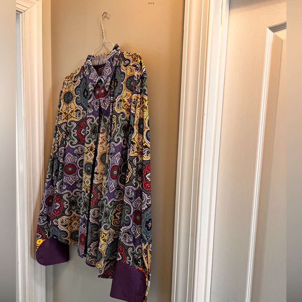 Robert Graham button down